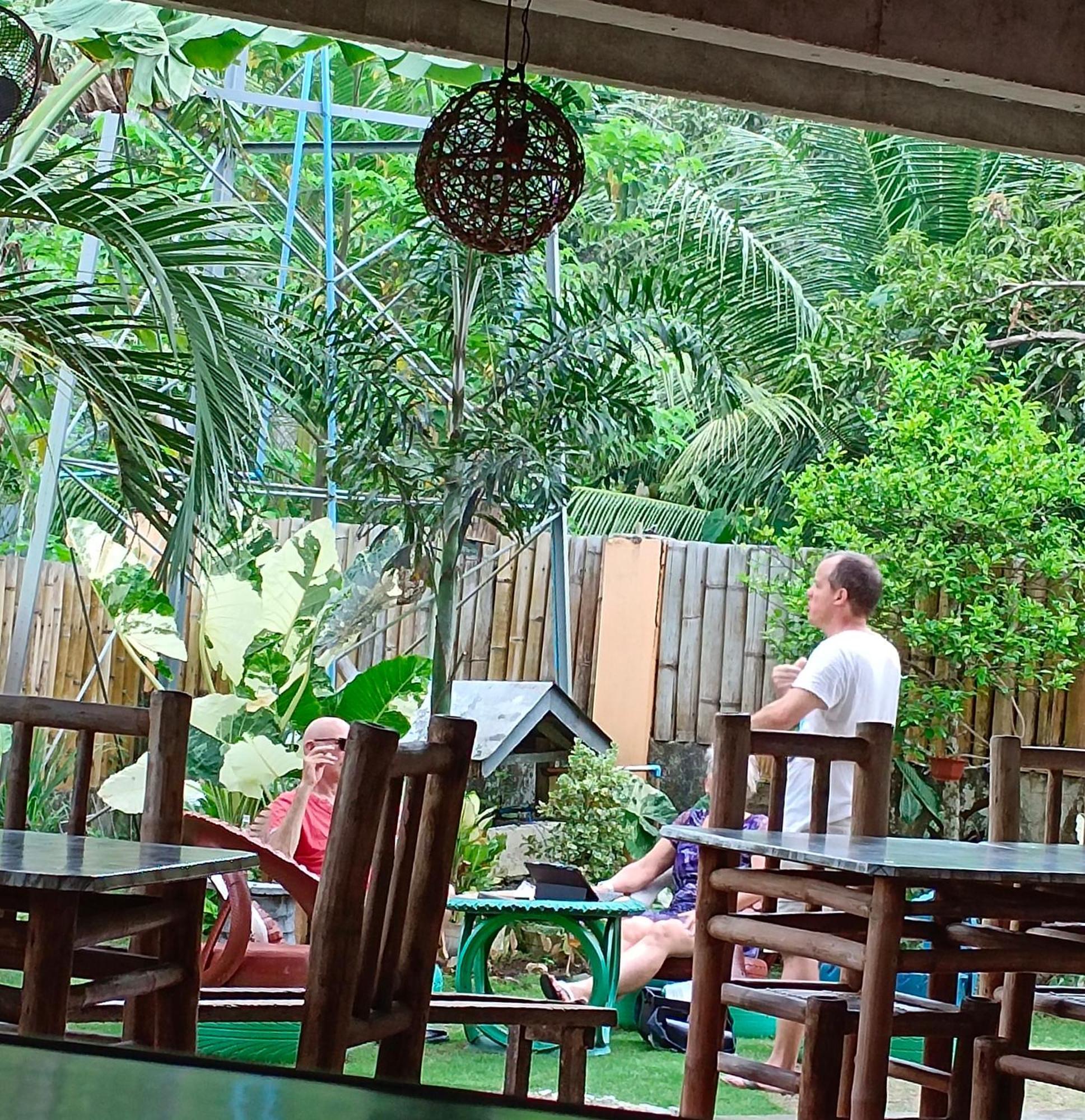 Greenhut Pension & Bar Jagna Exterior foto